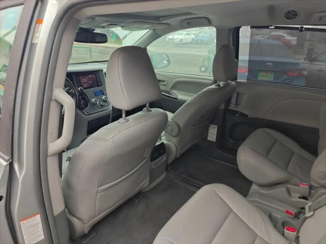 2019 Toyota Sienna XLE 8 Passenger