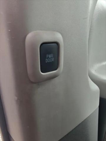 2019 Toyota Sienna XLE 8 Passenger