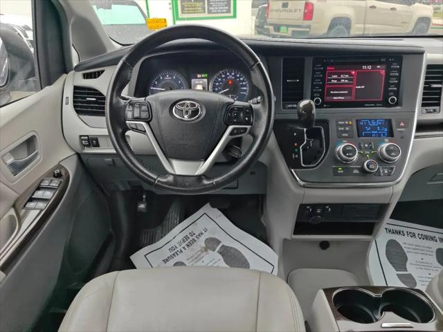 2019 Toyota Sienna XLE 8 Passenger