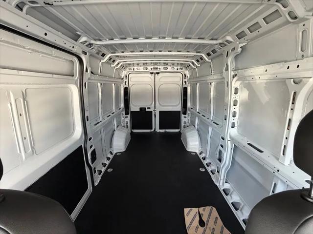 2026 Ram ProMaster 2500 Cargo Van Tradesman High Roof 159" WB w/Pass Seat