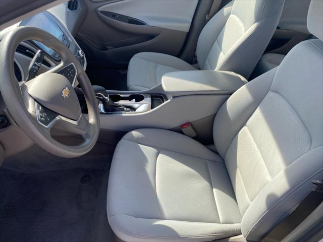 2022 Chevrolet Malibu FWD LS