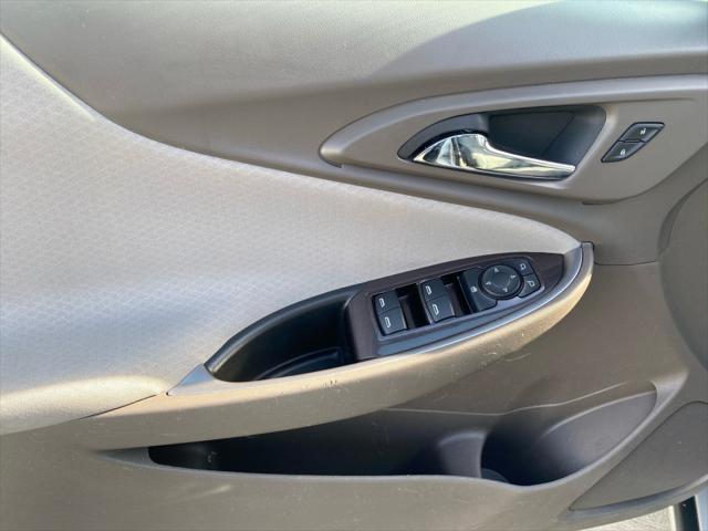 2022 Chevrolet Malibu FWD LS