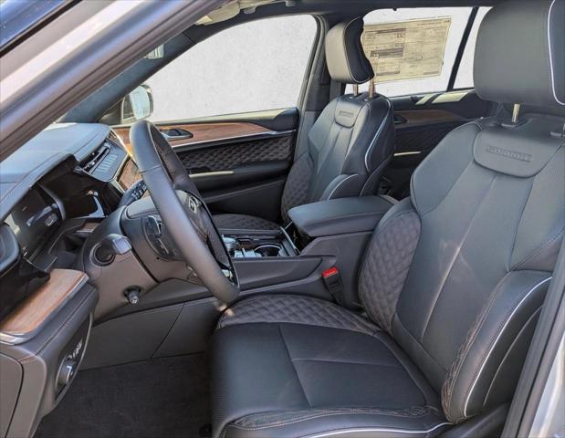 2026 Jeep Grand Cherokee Summit 4x4