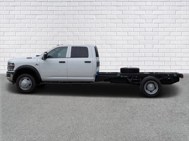 2026 RAM Ram 5500 Chassis Cab RAM 5500 TRADESMAN CHASSIS CREW CAB 4X4 84 CA