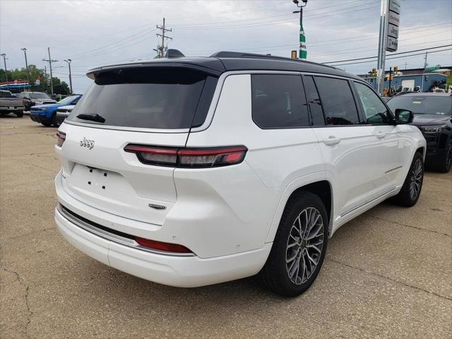 2026 Jeep Grand Cherokee Summit 4x4