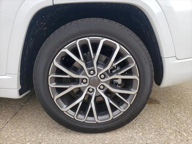 2026 Jeep Grand Cherokee Summit 4x4