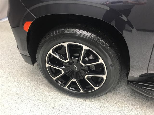 2023 Chevrolet Tahoe 4WD RST