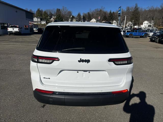 2024 Jeep Grand Cherokee L Altitude 4x4 2024 Jeep Grand Cherokee L Altitude 4x4