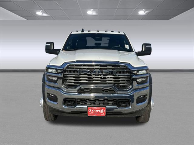 2026 RAM Ram 4500 Chassis Cab RAM 4500 TRADESMAN CHASSIS CREW CAB 4X4 60 CA 2026 RAM Ram 4500 Chassis Cab RAM 4500 TRADESMAN CHASSIS CREW CAB 4X4 60 CA