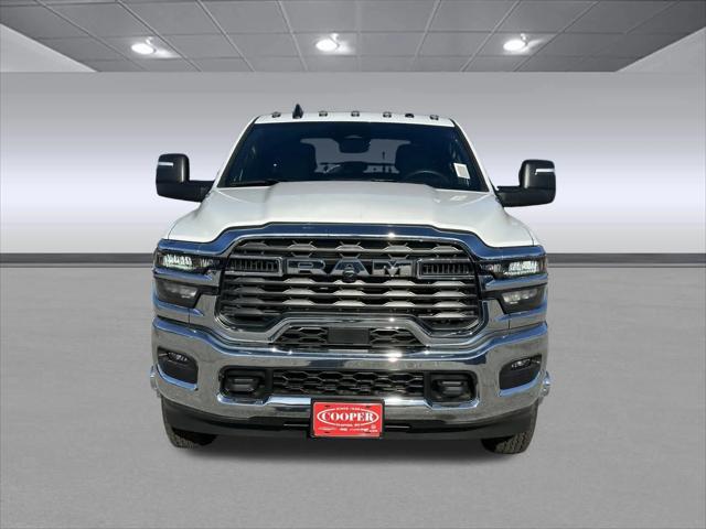 2026 RAM Ram 3500 Chassis Cab RAM 3500 TRADESMAN CREW CAB CHASSIS 4X4 60 CA