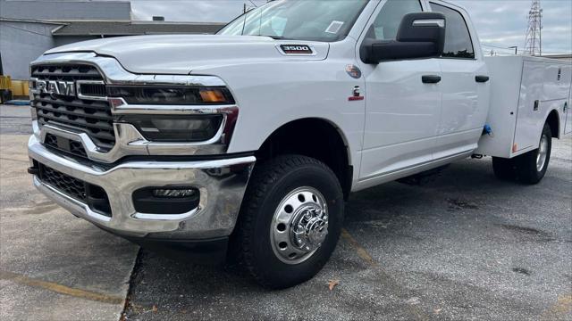 2026 RAM Ram 3500 Chassis Cab RAM 3500 TRADESMAN CREW CAB CHASSIS 4X4 60 CA