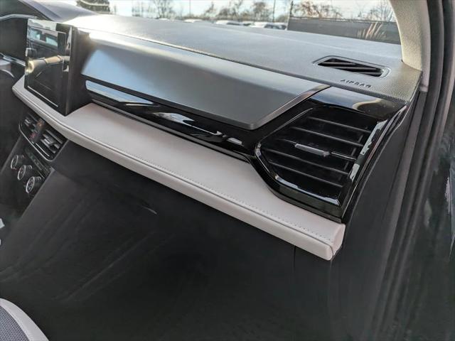 2025 Volkswagen Taos 1.5T S