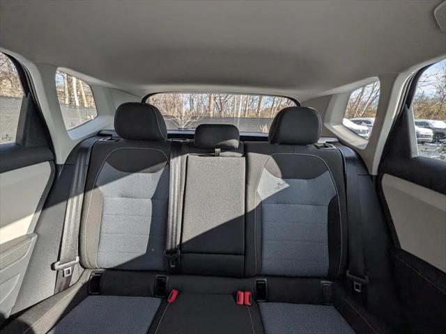 2025 Volkswagen Taos 1.5T S