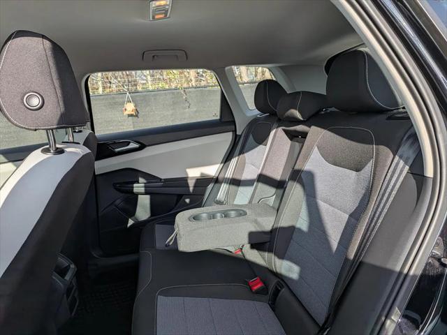 2025 Volkswagen Taos 1.5T S