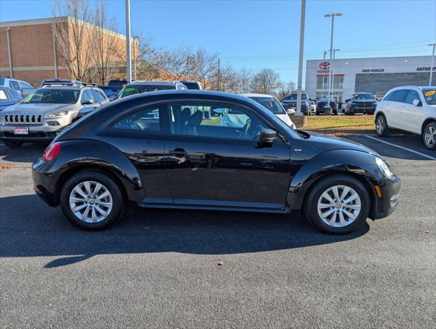 2016 Volkswagen Beetle 1.8T Wolfsburg Edition 2016 Volkswagen Beetle 1.8T Wolfsburg Edition