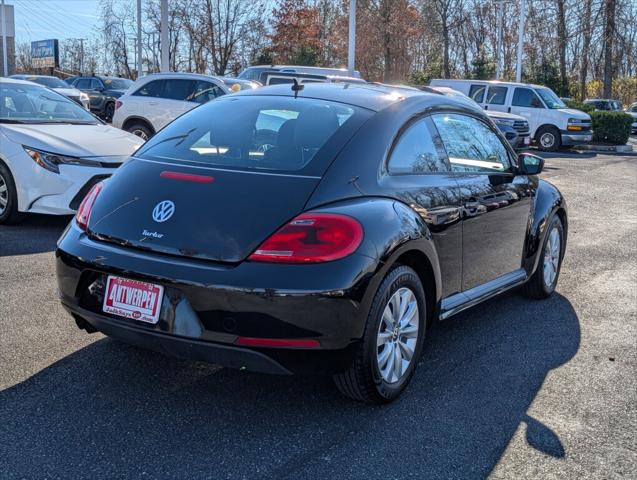 2016 Volkswagen Beetle 1.8T Wolfsburg Edition 2016 Volkswagen Beetle 1.8T Wolfsburg Edition