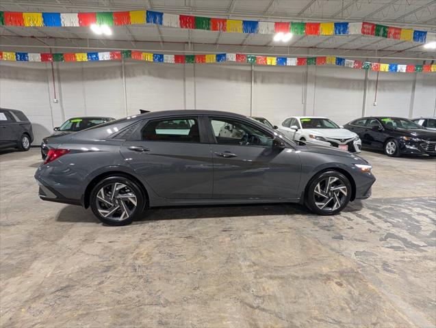 2025 Hyundai Elantra SEL Sport 2025 Hyundai Elantra SEL Sport