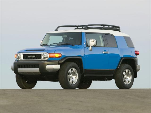 2011 Toyota FJ Cruiser Base 2011 Toyota FJ Cruiser Base