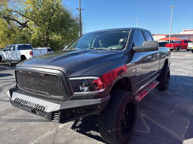 2017 RAM 1500 Big Horn Quad Cab 4x2 64 Box 2017 RAM 1500 Big Horn Quad Cab 4x2 64 Box
