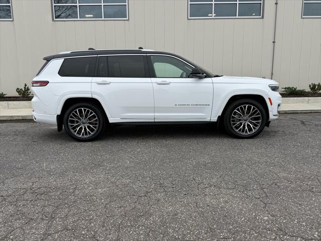 2021 Jeep Grand Cherokee L Summit Reserve 4x4 2021 Jeep Grand Cherokee L Summit Reserve 4x4