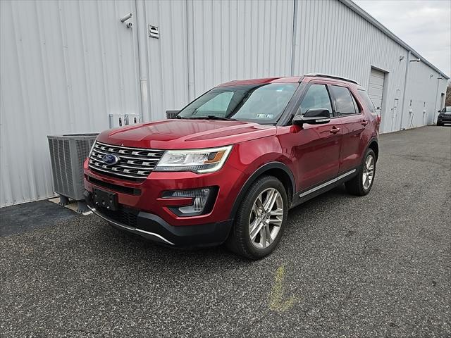 2017 Ford Explorer XLT 2017 Ford Explorer XLT