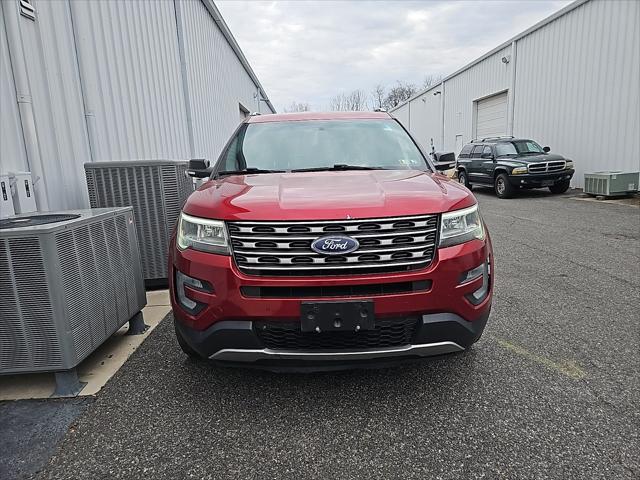 2017 Ford Explorer XLT 2017 Ford Explorer XLT