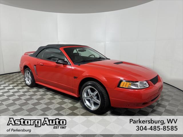 2000 Ford Mustang GT 2000 Ford Mustang GT