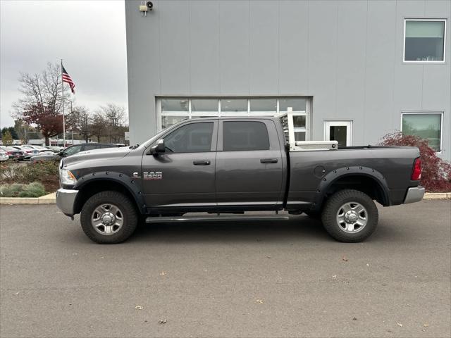 2017 RAM 2500 Tradesman Crew Cab 4x4 64 Box 2017 RAM 2500 Tradesman Crew Cab 4x4 64 Box