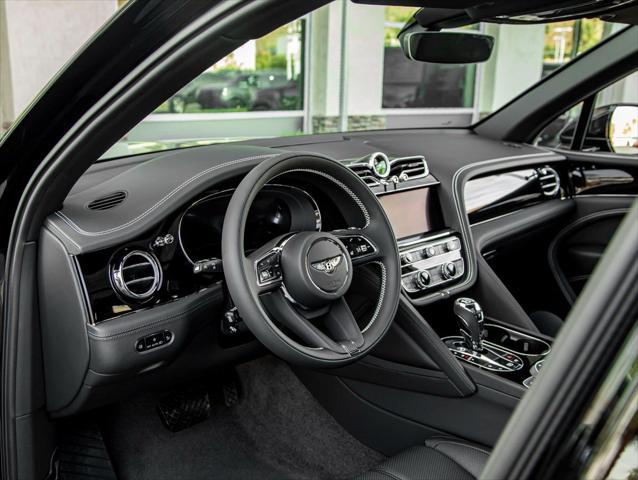 2025 Bentley Bentayga Unknown