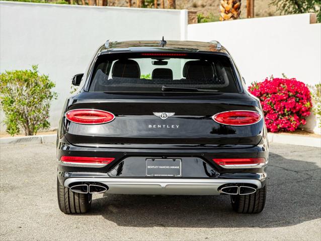 2025 Bentley Bentayga Unknown