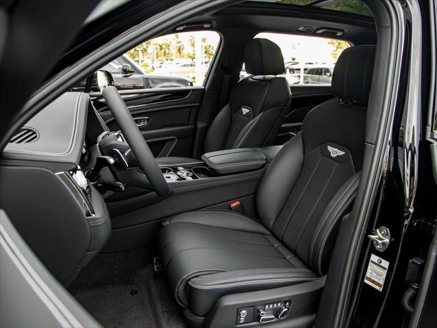 2025 Bentley Bentayga Unknown