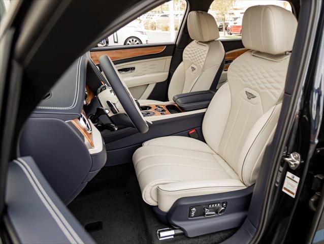 2025 Bentley Bentayga Azure
