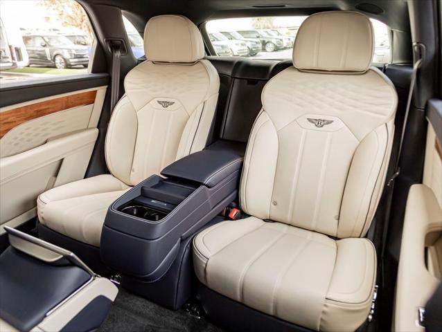 2025 Bentley Bentayga Azure