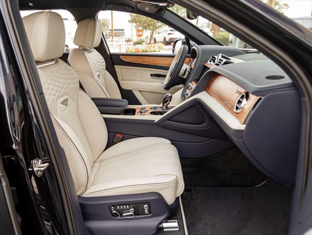 2025 Bentley Bentayga Azure