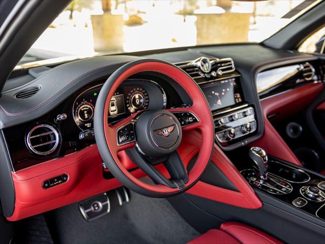 2025 Bentley Bentayga Azure