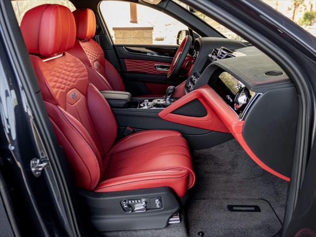 2025 Bentley Bentayga Azure