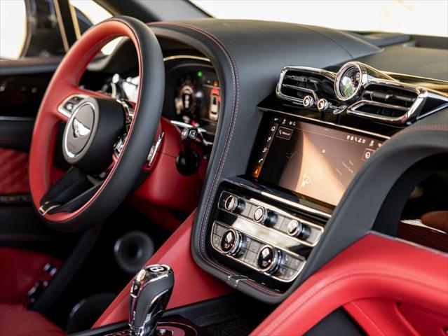 2025 Bentley Bentayga Azure