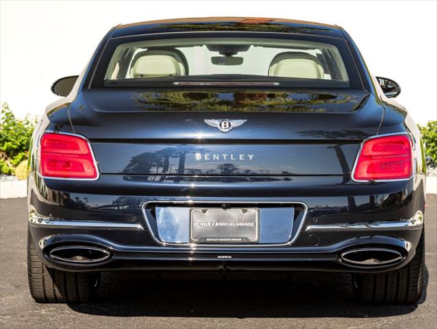 2026 Bentley Flying Spur Azure
