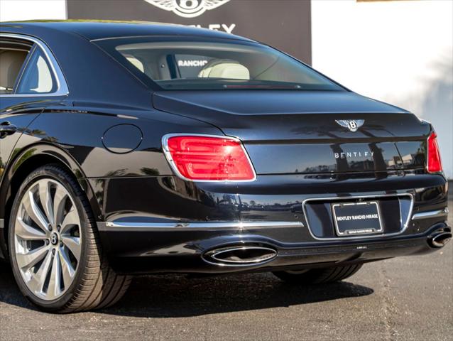2026 Bentley Flying Spur Azure