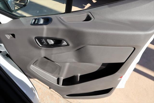 2026 Ford Transit Cargo Van Base
