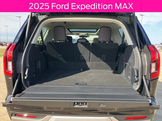 2025 Ford Expedition Platinum MAX