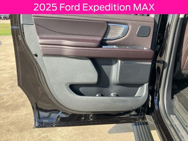 2025 Ford Expedition Platinum MAX