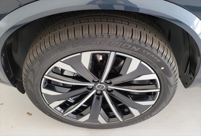 2026 Volvo XC90 B6 Ultra 7-Seater