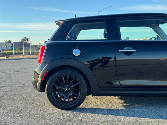 2017 MINI Hardtop Cooper S