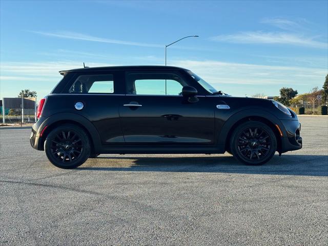 2017 MINI Hardtop Cooper S