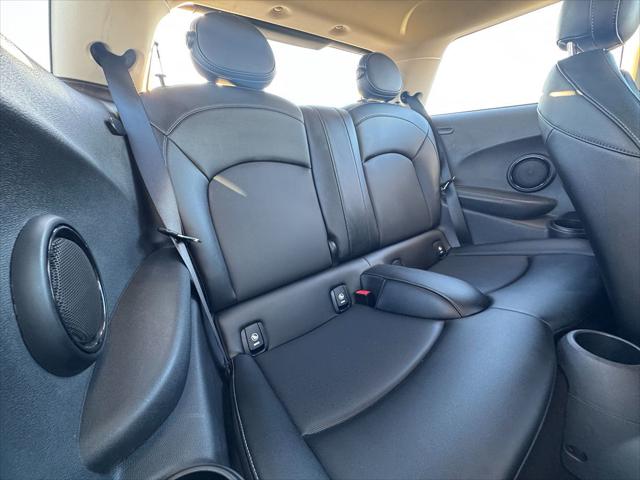 2017 MINI Hardtop Cooper S
