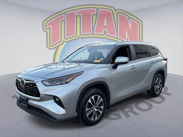 2024 Toyota Highlander XLE [8]