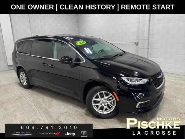2024 Chrysler Pacifica Touring L for sale in La Crosse, WI