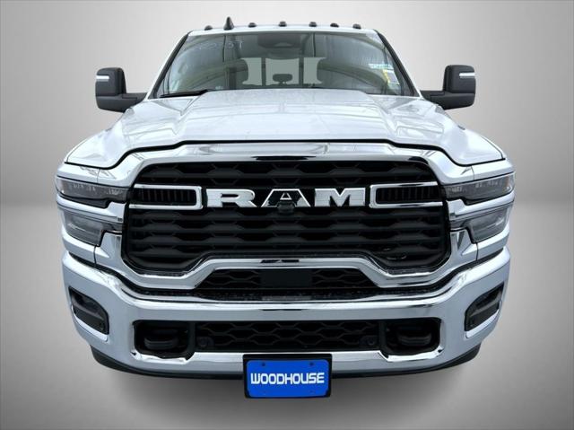 2026 RAM Ram 3500 RAM 3500 TRADESMAN CREW CAB 4X4 8 BOX