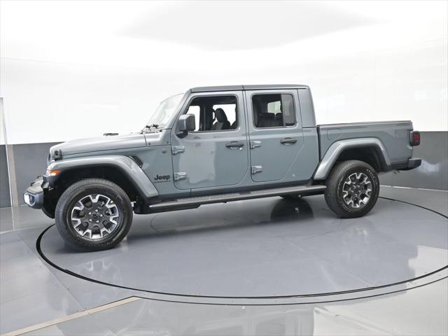 2026 Jeep Gladiator GLADIATOR SAHARA 4X4